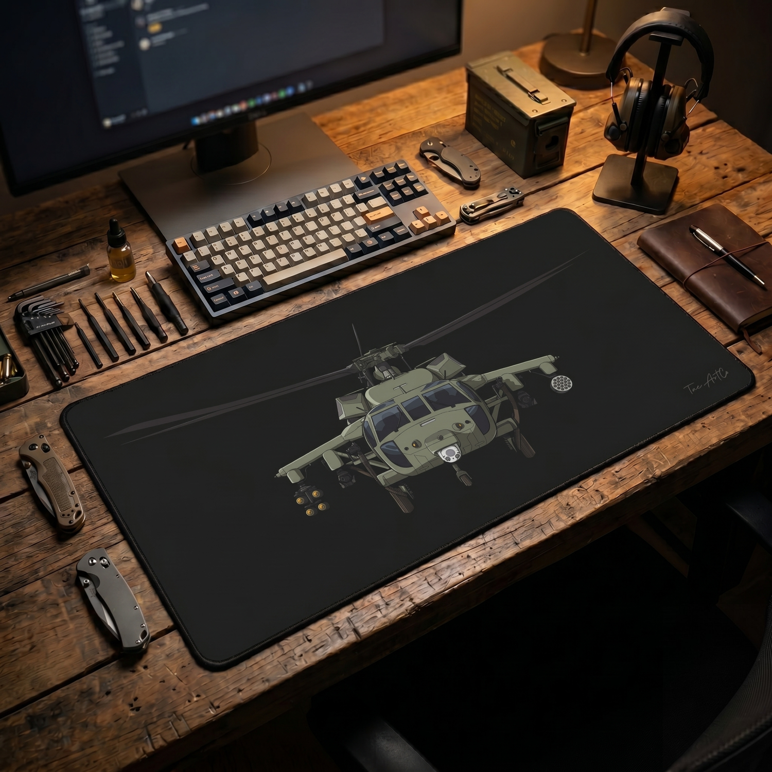 Black Hawk Helicopter – Desk Mat