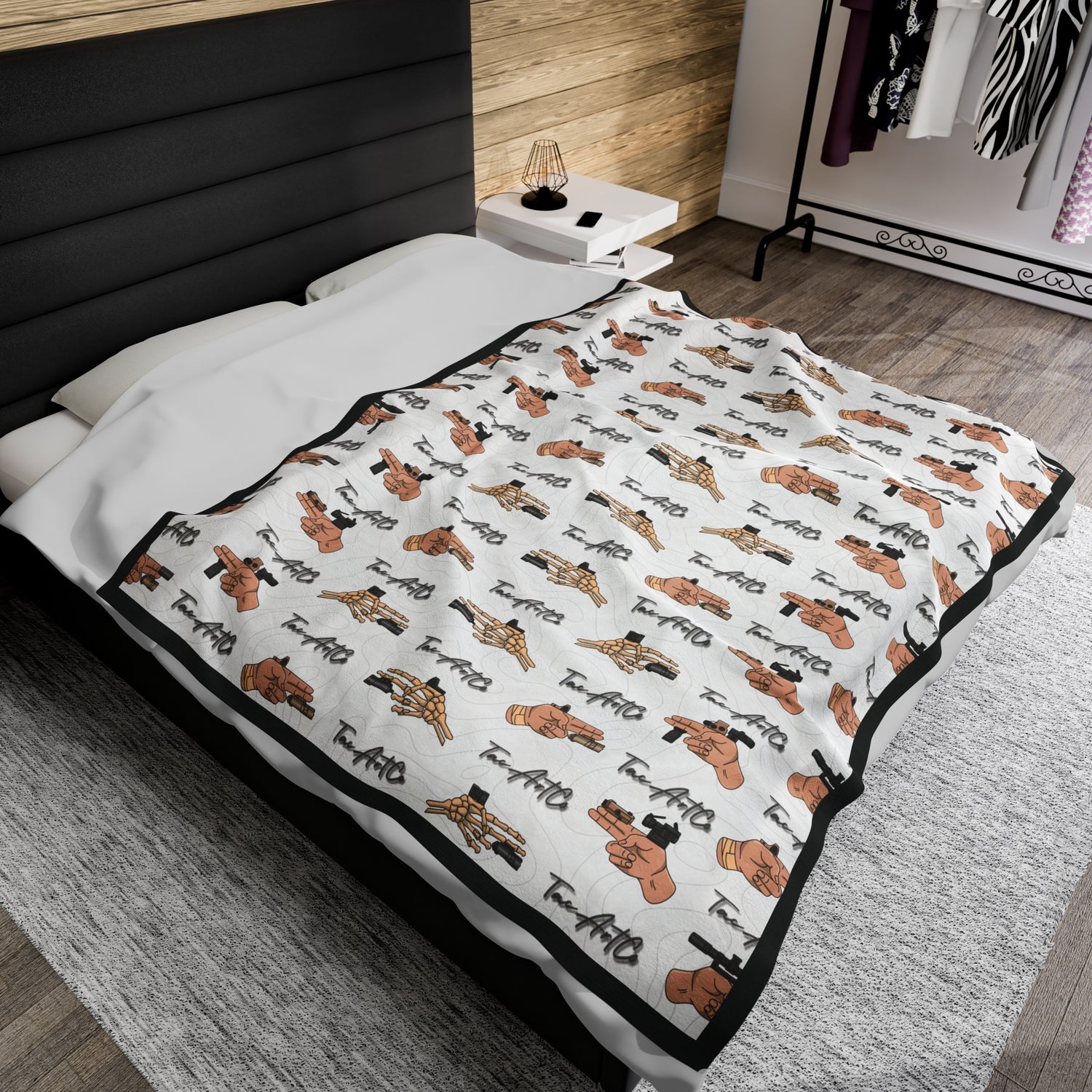 Finger Pew - Velveteen Plush Blanket