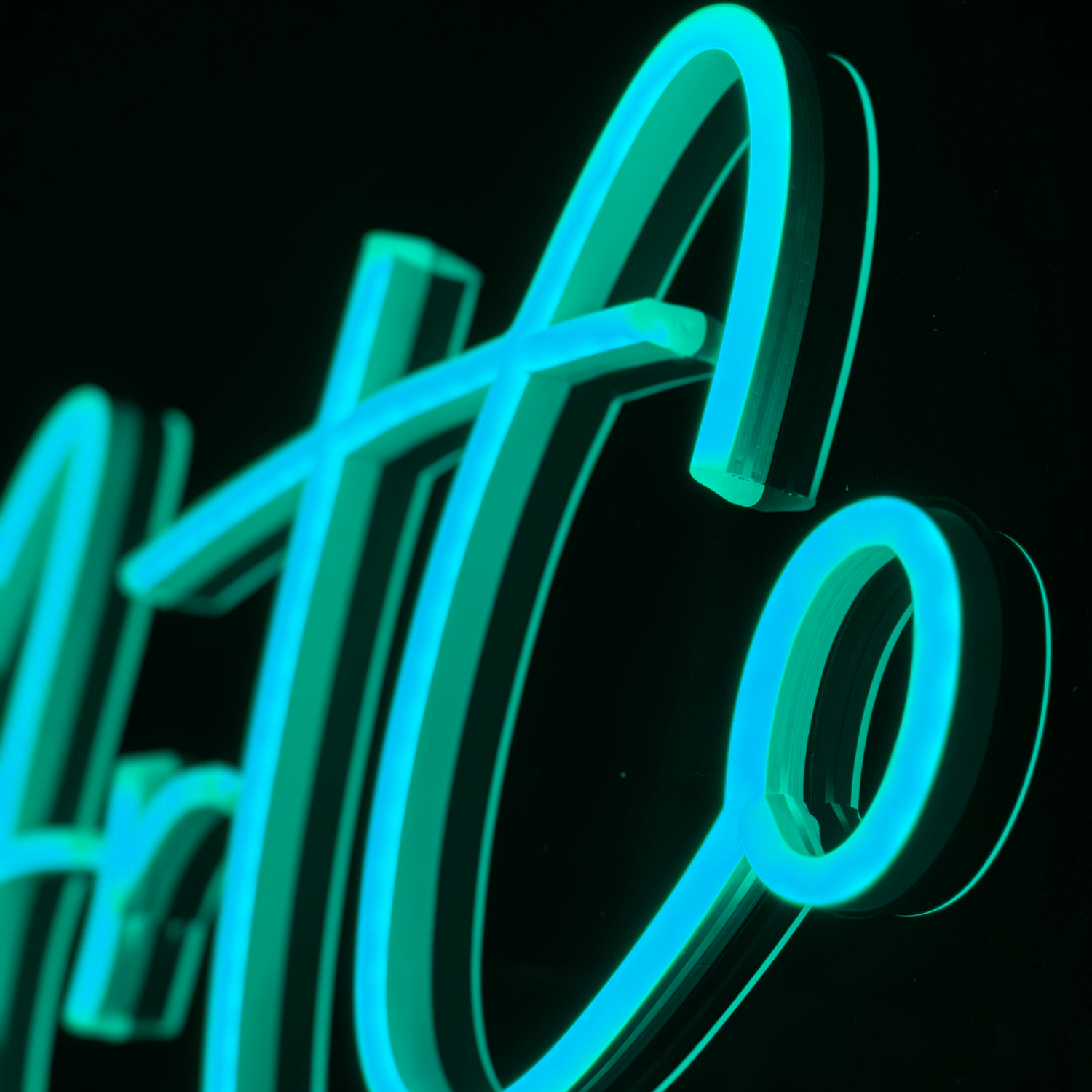 SCAR Shorty - Neon Sign (RGB LED)