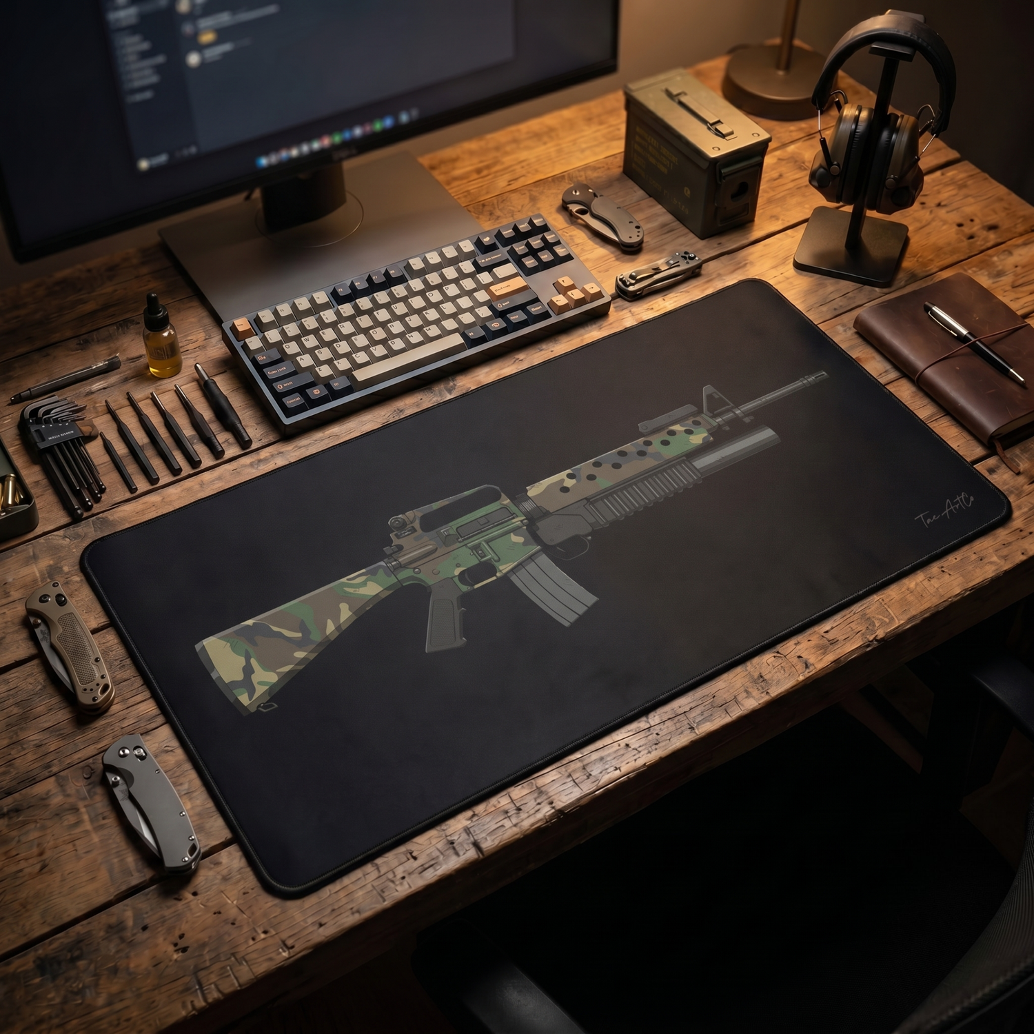 M16A2 M203 - Desk Mat